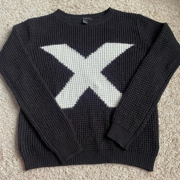 Forever 21 Sweaters - 3 for $25 - Forever 21 Printed Sweater - Black/White - Size Small EUC
